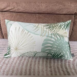 ✨2 for 10$✨ Simons Green, Gold and White Leaf Pattern Decorative Pillow - Home